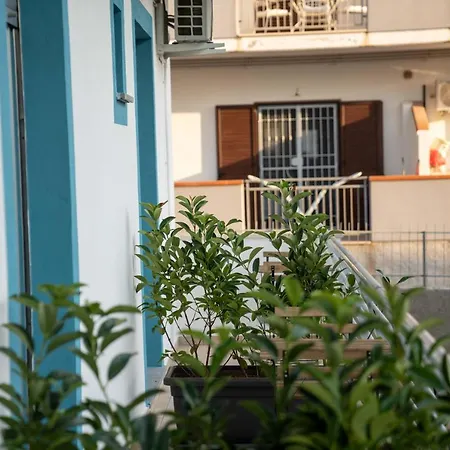 بيت ضيافة Street Art ديامنتي